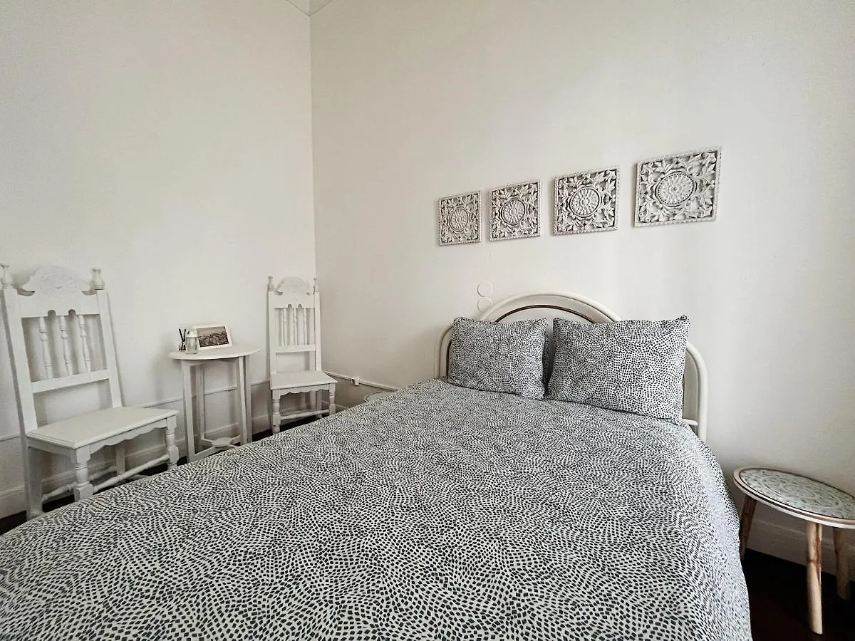Ti Maria Guest House Faro