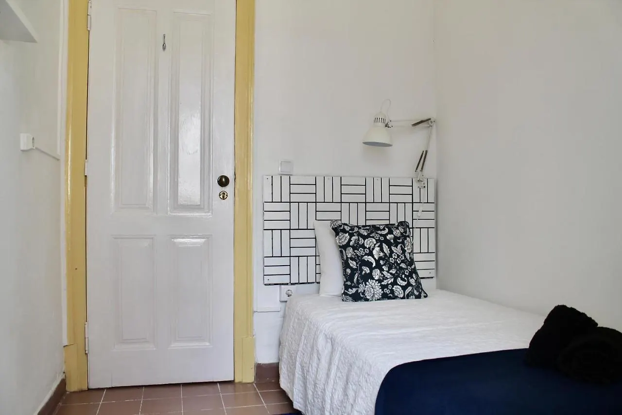 Ti Maria Guest House Faro 0*,